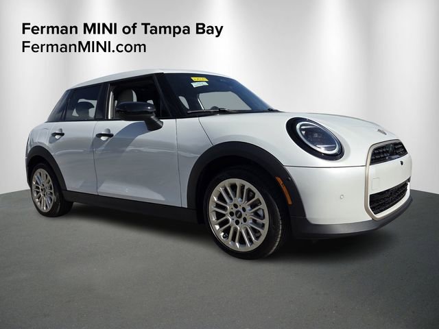 2026 MINI Hardtop Signature Plus