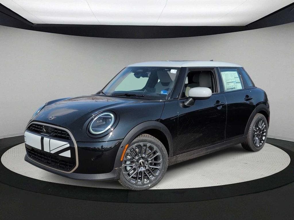 2026 MINI Hardtop Signature Plus