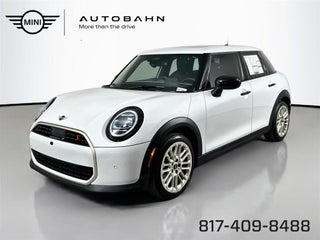 2025 MINI Hardtop Signature Plus