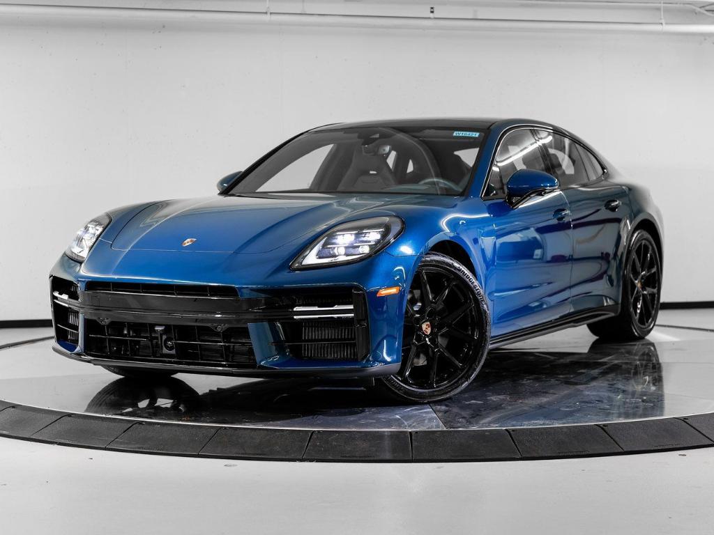 2026 Porsche Panamera Base
