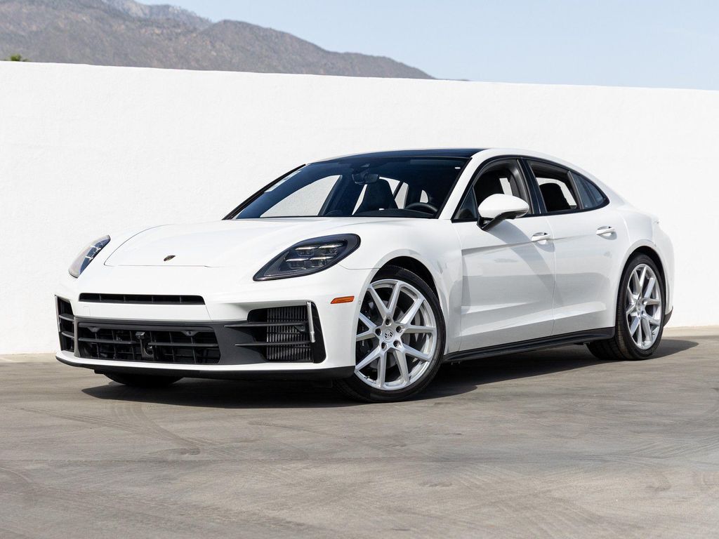 2025 Porsche Panamera Base