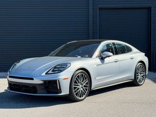 2026 Porsche Panamera Base