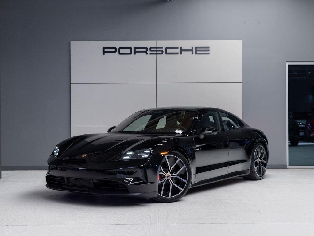 2026 Porsche Taycan 4S
