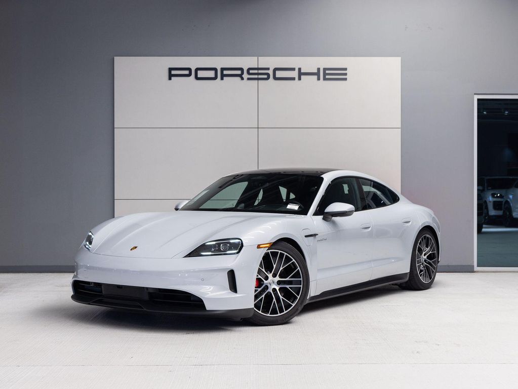 2026 Porsche Taycan 4S