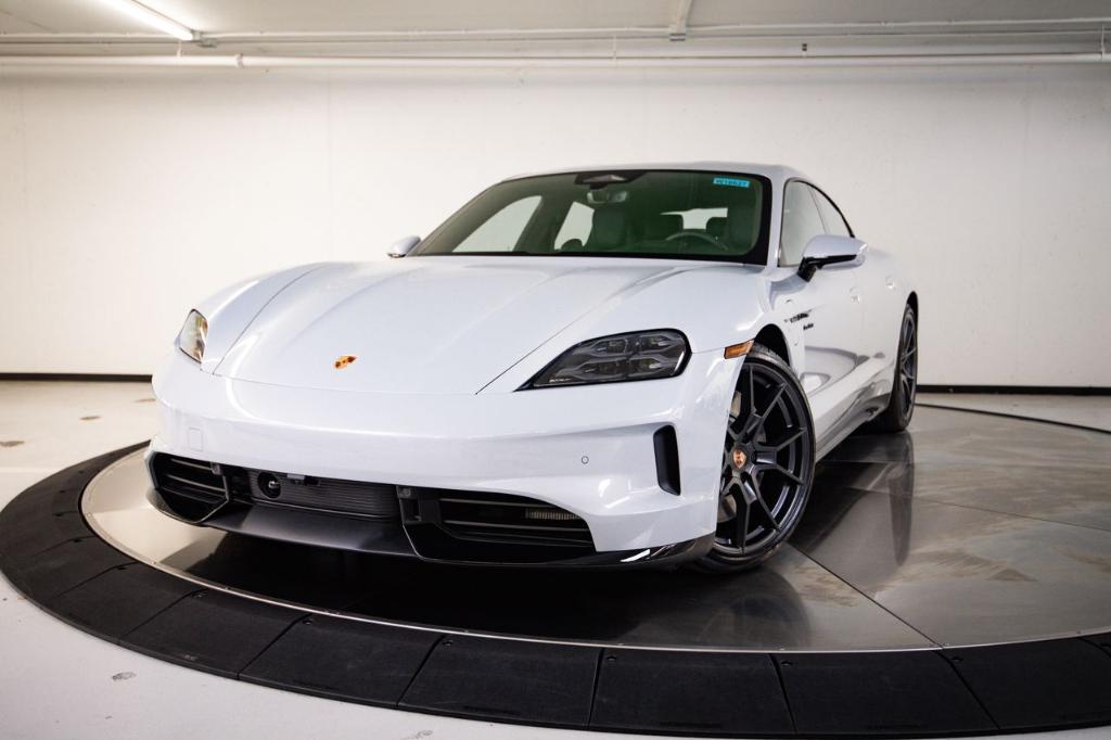 2026 Porsche Taycan GTS