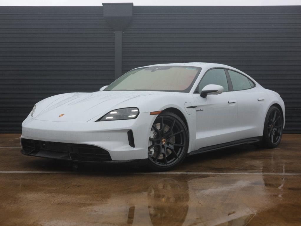 2026 Porsche Taycan GTS