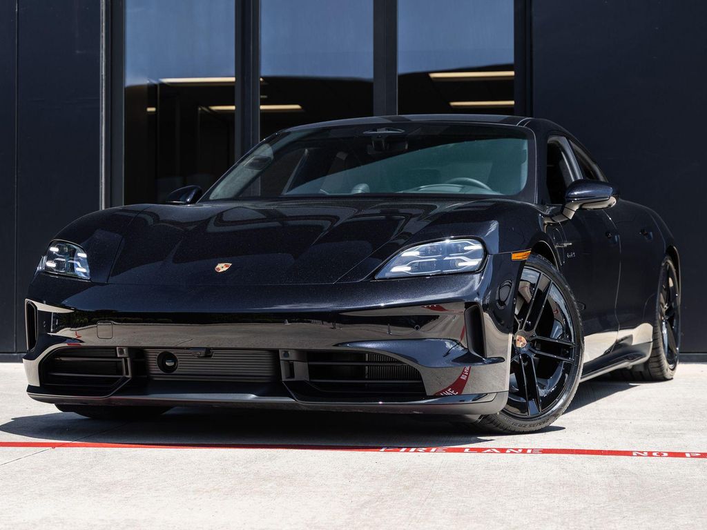 2026 Porsche Taycan GTS